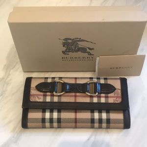 BURBERRY- wallet
